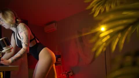 Snapshot of justbarbie chatting on March 9, 3:38 pm Alexa online show from March 9, 3:38 pm