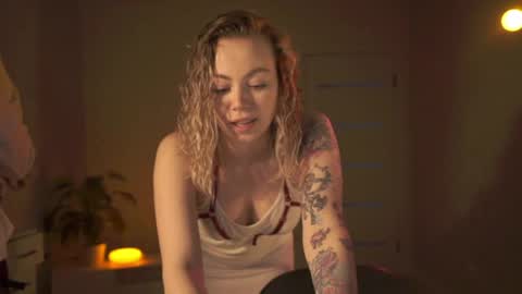 Alexa online show from April 24, 11:34 am