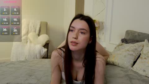 Snapshot of justbarbie_new_ chatting on December 6, 5:00 pm Katarina online show from December 6, 5:00 pm