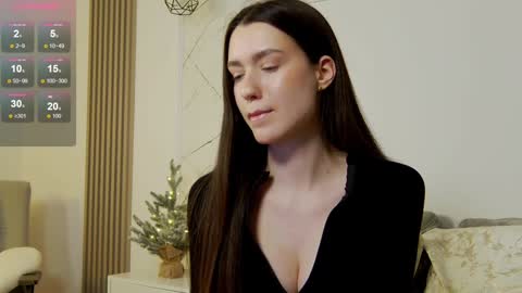 Snapshot of justbarbie_new_ chatting on December 20, 7:28 pm Katarina online show from December 20, 7:28 pm