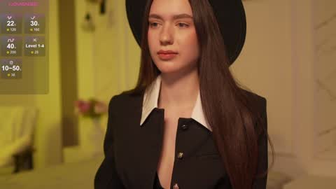 Snapshot of justbarbie_new_ chatting on January 20, 6:32 pm Katarina online show from January 20, 6:32 pm