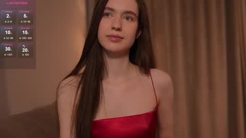 Snapshot of justbarbie_new_ chatting on February 11, 9:35 pm Katarina online show from February 11, 9:35 pm