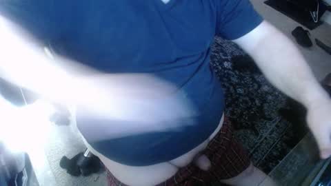 Snapshot of justchillinhey5776 chatting on October 31, 12:00 am Rick online show from October 31, 12:00 am