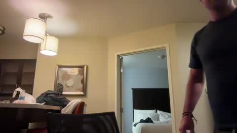 Snapshot of justfitnfun chatting on December 14, 1:50 am justfitnfun online show from December 14, 1:50 am