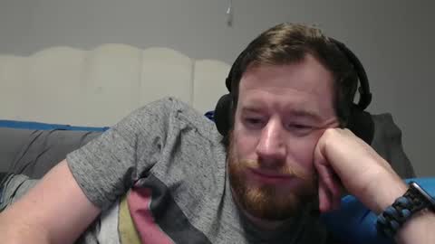 Snapshot of justformeandmyself1234 chatting on December 19, 6:23 am justformeandmyself1234 online show from December 19, 6:23 am