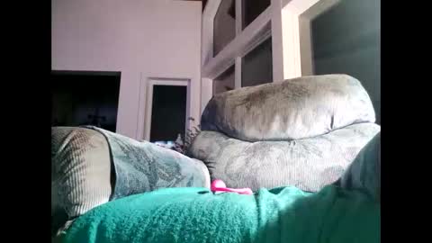 Snapshot of justforyou777770 chatting on December 4, 2:10 am Gil indpendant model exhibitionnist online show from December 4, 2:10 am