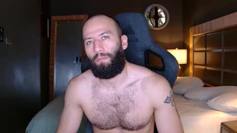 Snapshot of justin_hton chatting on October 26, 12:33 pm Justin online show from October 26, 12:33 pm