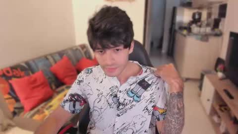 Snapshot of justin_stark1 chatting on November 3, 9:05 pm Diego online show from November 3, 9:05 pm