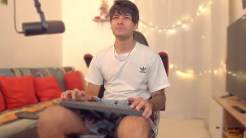 Diego online show from February 2, 4:27 pm