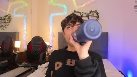 Justin online show from February 28, 12:06 pm