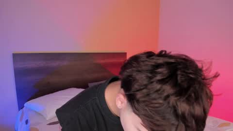 Snapshot of justinbiler chatting on February 7, 12:28 pm Justin online show from February 7, 12:28 pm