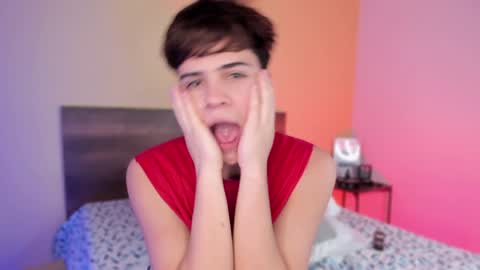 Snapshot of justinbiler chatting on February 8, 6:44 pm Justin online show from February 8, 6:44 pm