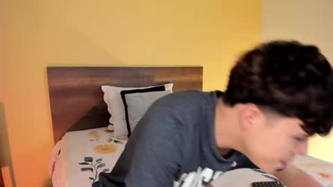 Snapshot of justinbiler chatting on March 5, 12:33 pm Justin online show from March 5, 12:33 pm