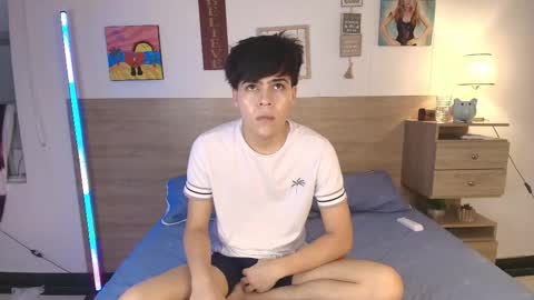 Snapshot of justinbiler chatting on September 27, 1:49 pm Justin online show from September 27, 1:49 pm