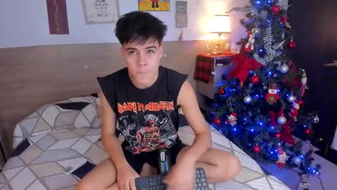 Snapshot of justinbiler chatting on November 21, 12:48 pm Justin online show from November 21, 12:48 pm