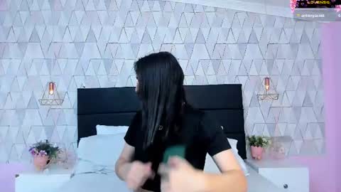 Justine online show from June 15, 4:58 am