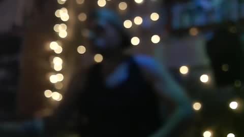 Snapshot of justinmoore1987 chatting on January 14, 8:41 am justinmoore1987 online show from January 14, 8:41 am