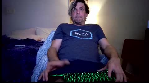 Snapshot of justinnorthwood chatting on November 28, 2:47 am JustinNorthwood online show from November 28, 2:47 am