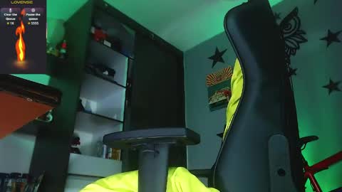 Justinsc online show from April 28, 12:31 am