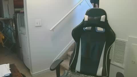 justintym69 online show from March 10, 7:18 pm