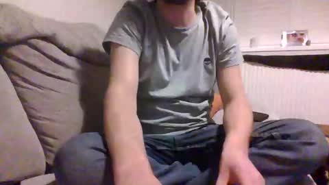 Snapshot of justlittledan12345 chatting on October 10, 1:26 am onlydanielcraig online show from October 10, 1:26 am