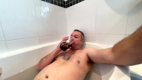 Snapshot of justmav chatting on November 1, 11:23 am justmav online show from November 1, 11:23 am