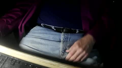 Justme39057 online show from June 21, 7:38 pm