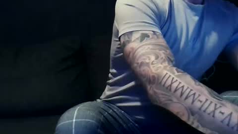 Snapshot of justmehere077 chatting on February 21, 12:49 am justmehere077 online show from February 21, 12:49 am