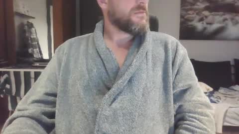 Snapshot of justniceman123 chatting on December 2, 8:30 am justniceman123 online show from December 2, 8:30 am