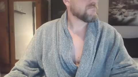 Snapshot of justniceman123 chatting on December 14, 10:02 am justniceman123 online show from December 14, 10:02 am