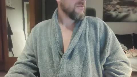 Snapshot of justniceman123 chatting on December 17, 7:07 am justniceman123 online show from December 17, 7:07 am