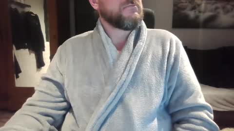 Snapshot of justniceman123 chatting on February 19, 8:41 pm justniceman123 online show from February 19, 8:41 pm