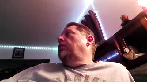 Snapshot of justsetfree chatting on October 26, 6:52 am justsetfree online show from October 26, 6:52 am