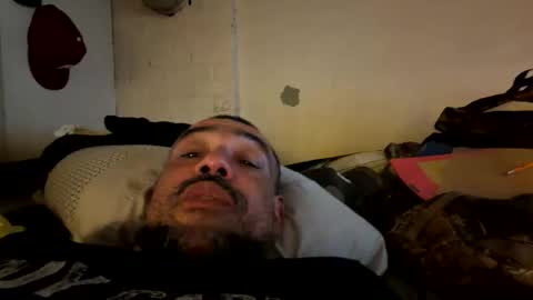 Snapshot of justthedick1977 chatting on December 21, 6:09 am justthedick1977 online show from December 21, 6:09 am