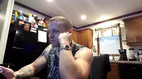 justus0624 online show from September 29, 11:31 pm