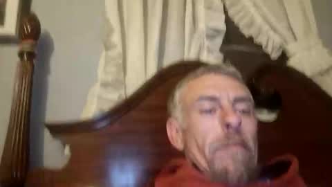 Snapshot of justwant2strokeit chatting on March 18, 2:37 am justwant2strokeit online show from March 18, 2:37 am