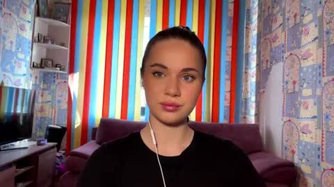 Melissa online show from June 16, 4:04 am