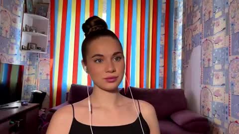 Melissa online show from June 20, 4:15 am