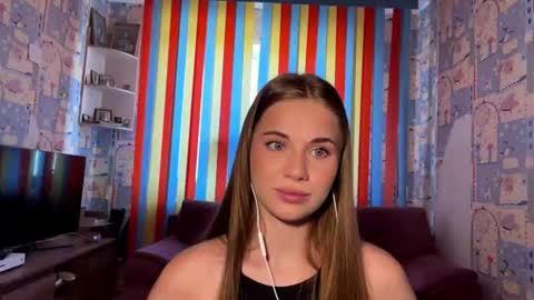 Melissa online show from July 20, 6:17 am