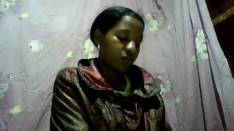 juvanie98 online show from March 10, 8:14 pm