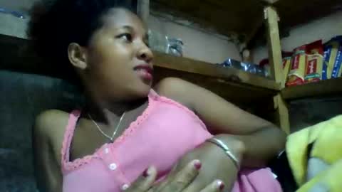 juvanie98 online show from March 16, 11:47 am