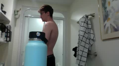 Snapshot of jwill10000 chatting on February 27, 7:34 am J and Sugar snap pea online show from February 27, 7:34 am