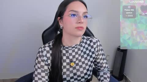 Snapshot of jxssicax chatting on May 19, 1:11 am jxssicax online show from May 19, 1:11 am