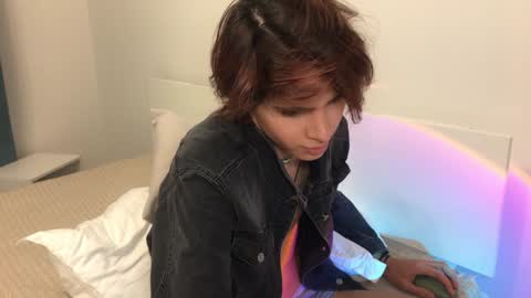 Snapshot of k0sta_32 chatting on December 12, 10:09 pm k0sta online show from December 12, 10:09 pm