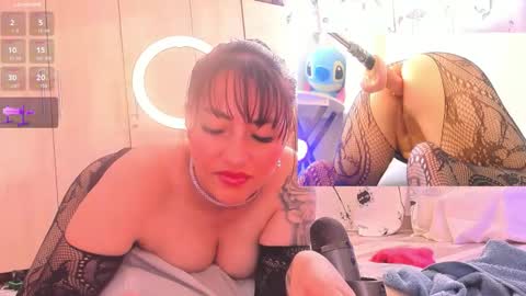 Snapshot of k4rolin chatting on February 28, 9:49 pm Karolin online show from February 28, 9:49 pm