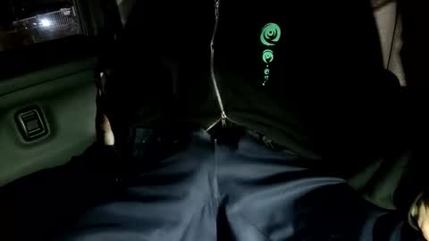 KI e697a5e69cac online show from November 3, 10:27 am