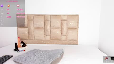 Snapshot of kaatytaylor chatting on February 23, 9:56 pm Kiity online show from February 23, 9:56 pm