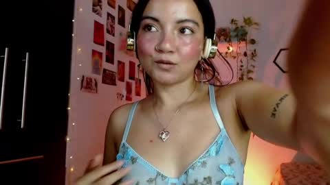 Snapshot of kablue_ chatting on February 28, 3:15 am IG kablue 1 online show from February 28, 3:15 am