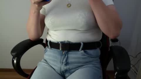 Snapshot of kacperbig98 chatting on October 27, 2:26 am kacperbig98 online show from October 27, 2:26 am