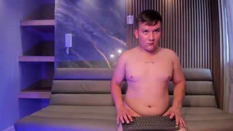 kael_noir online show from July 28, 6:20 pm